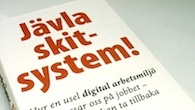 Boken Jävla skitsystem! av Jonas Söderström